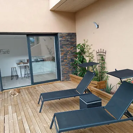 Sejour Bien-etre Balneotherapie En Vallee Heureuse A Apartment